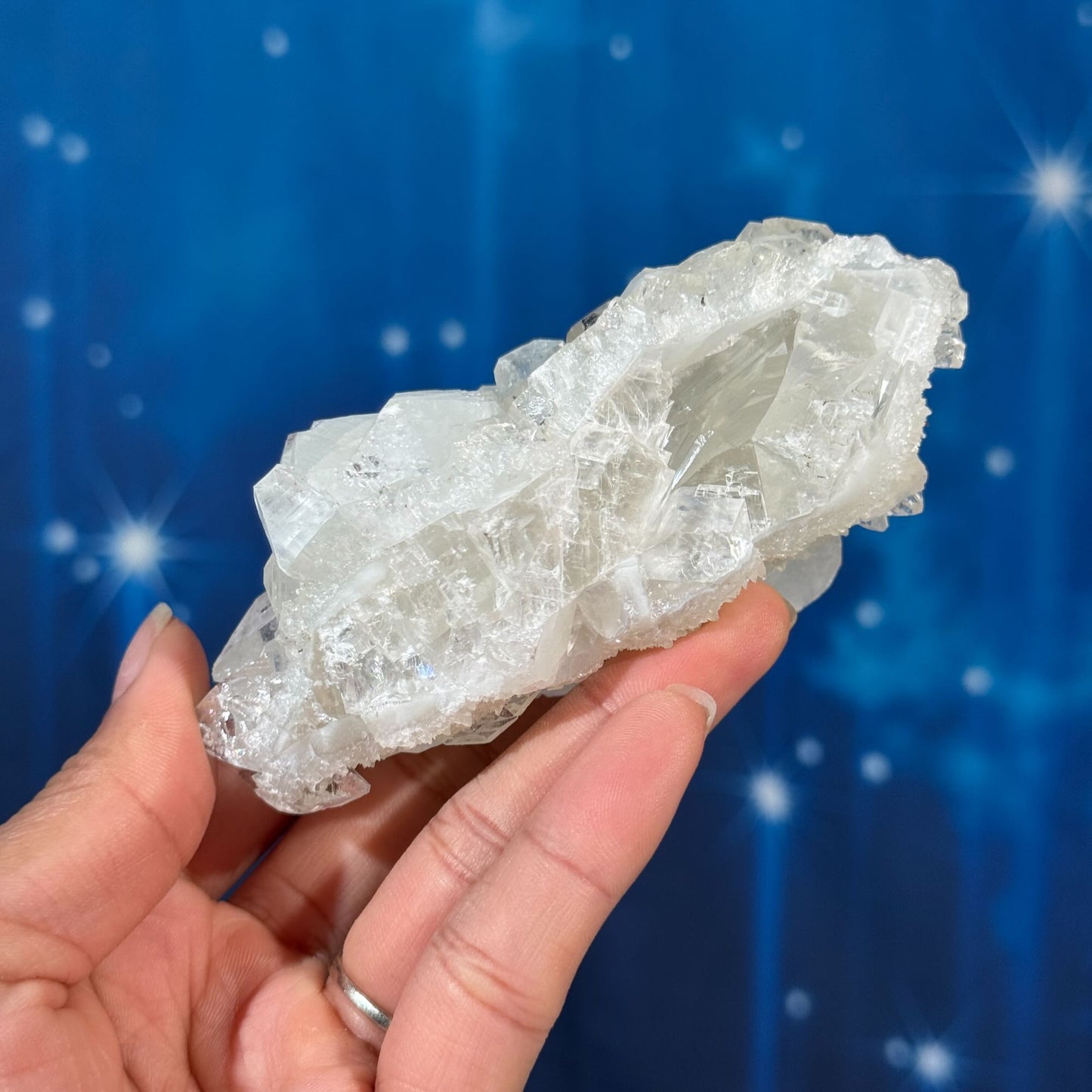 Apophylite with Calcite – 0.232 kg