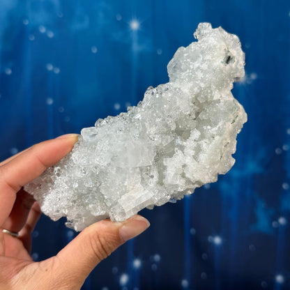 Apophyllite – 0.335 kg