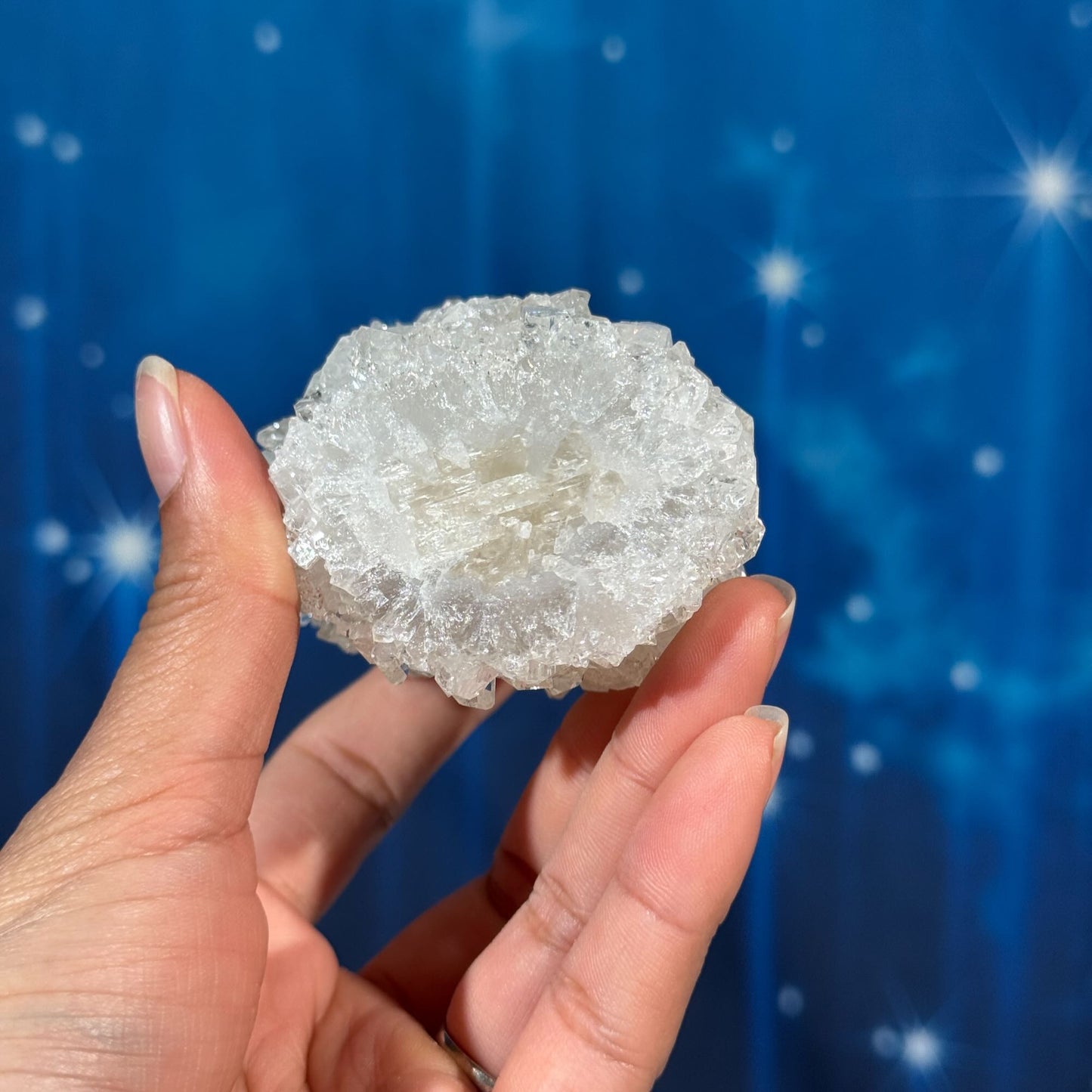Apophyllite with Calcite – 0.275 kg