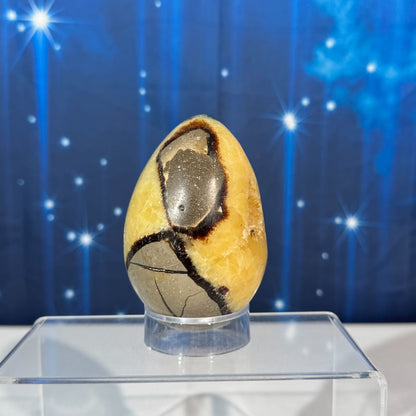 Septarian Geode Egg – UV-Reactive • 0.459 kg