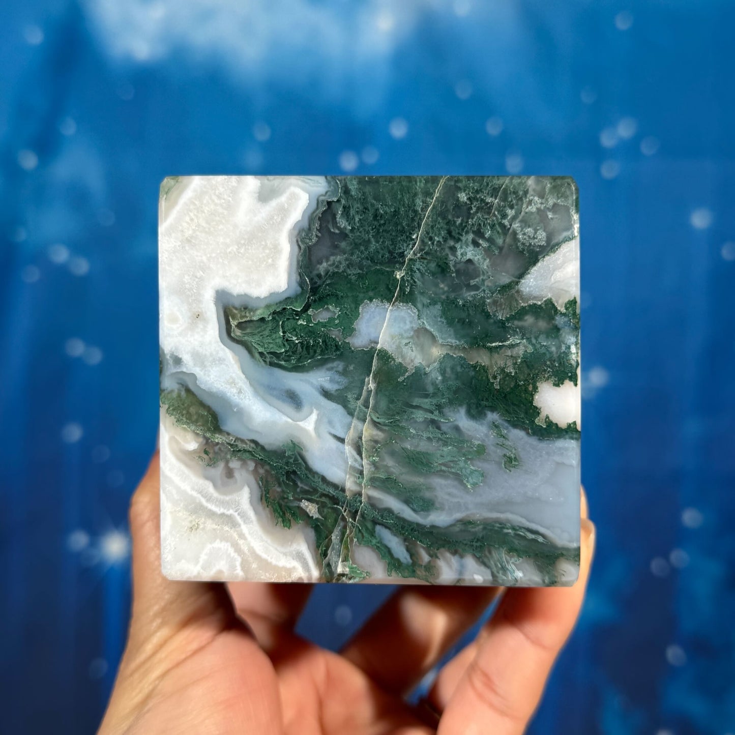 Moss Agate Cube – Corner-Standing • 0.913 kg