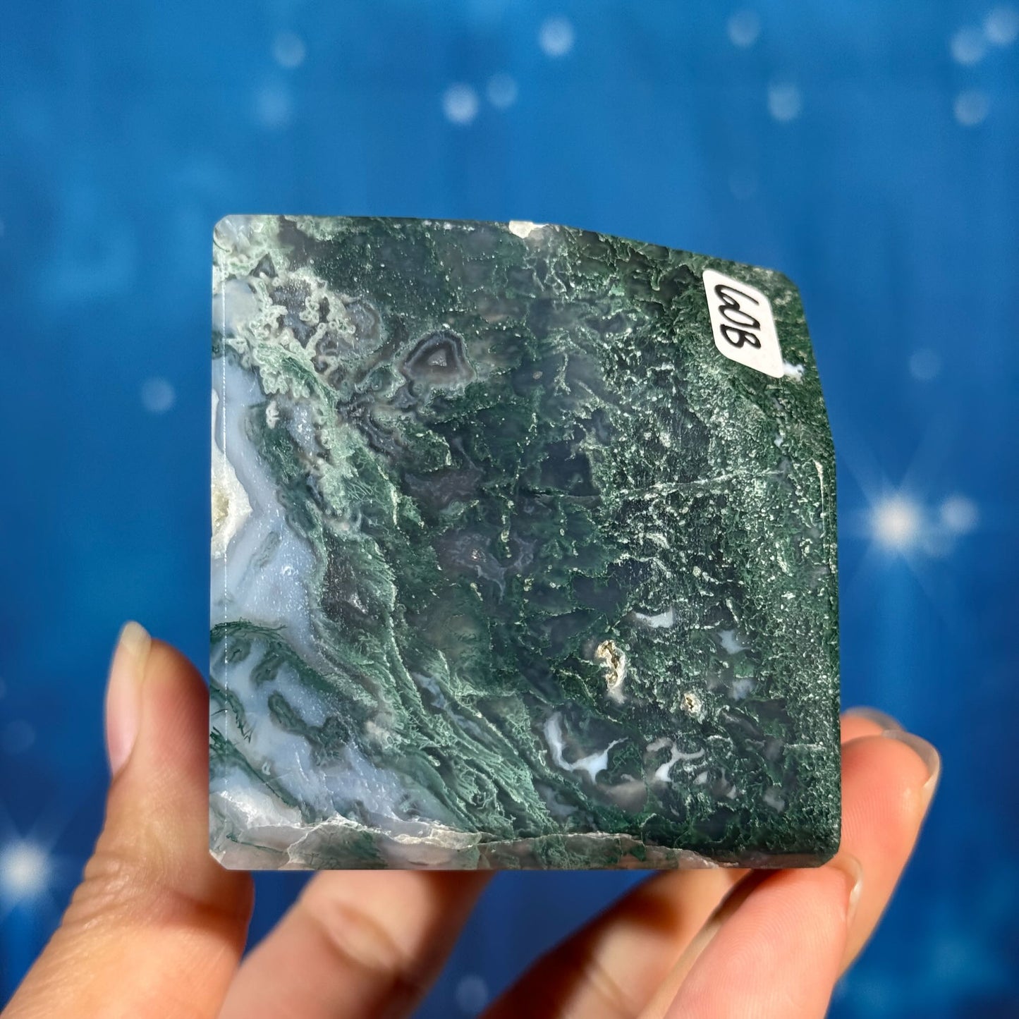 Moss Agate Cube – Corner-Standing • 0.544 kg