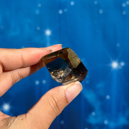 Citrine Free Form – 0.040 kg