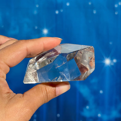 Clear Quartz Free Form – 0.173 kg