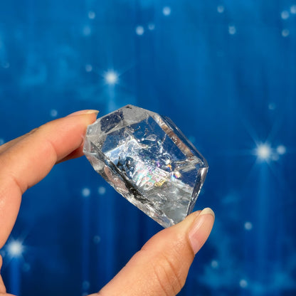 Clear Quartz Free Form – 0.085 kg