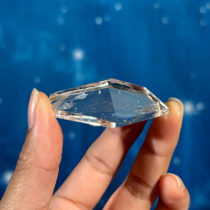 Clear Quartz Free Form – 0.037 kg