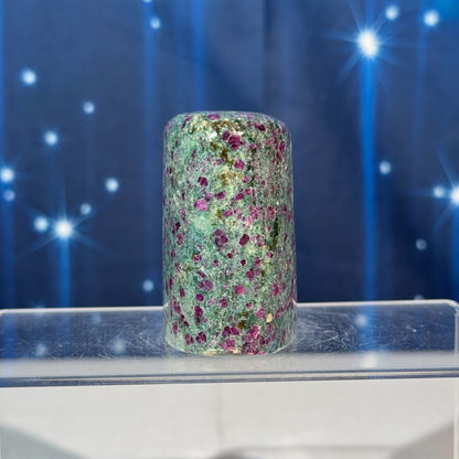 Ruby in Fuchsite Free Form – UV-Reactive • 0.323 kg