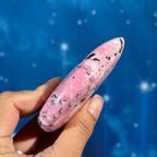 Rhodonite Free Form – 0.238 kg