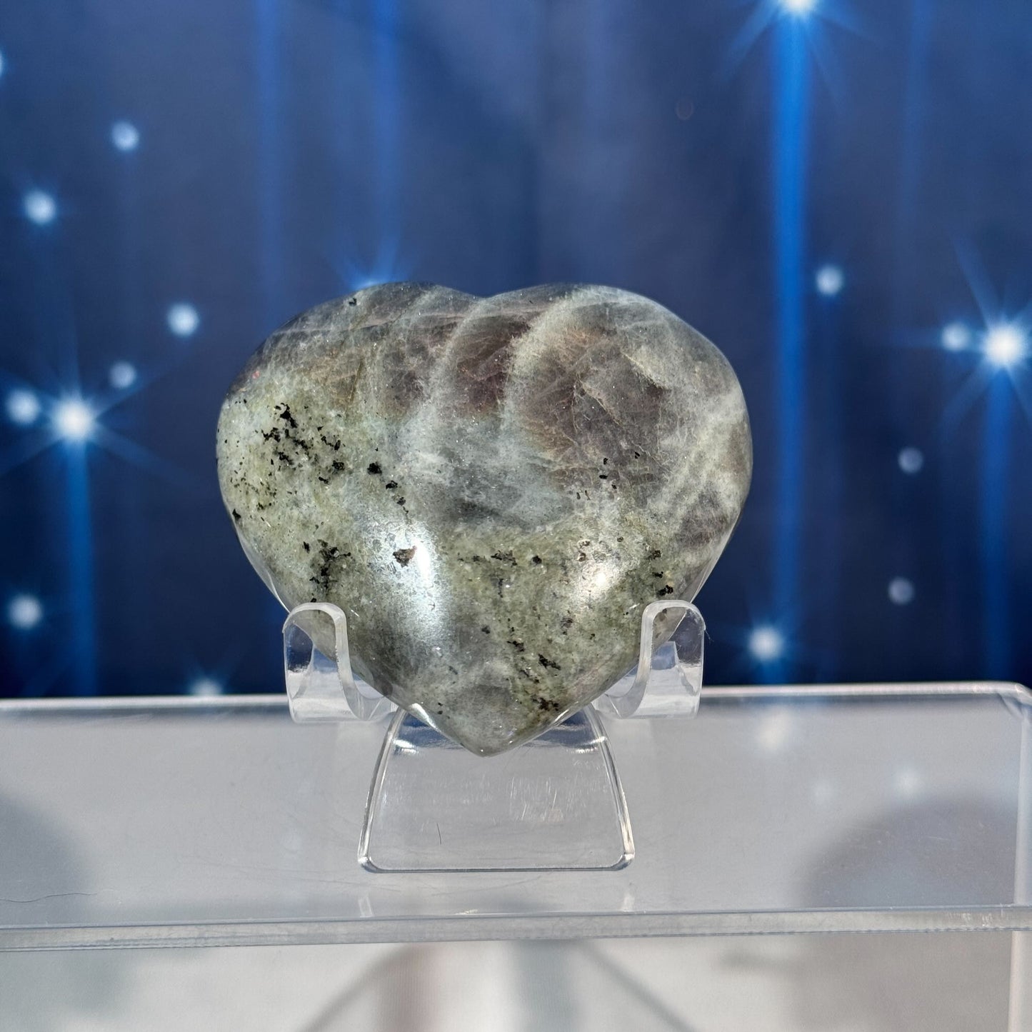 Labradorite Heart – 0.113 kg