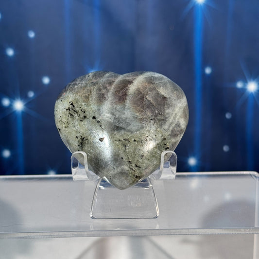 Labradorite Heart – 0.113 kg