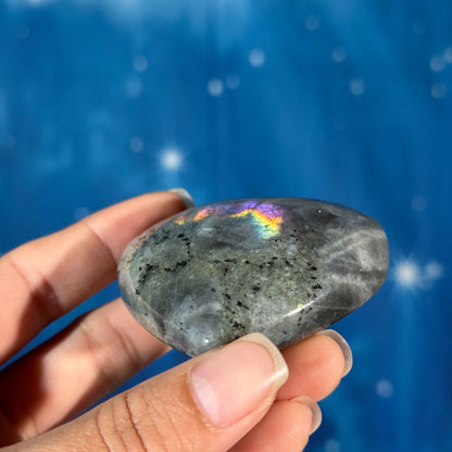 Labradorite Heart – 0.113 kg