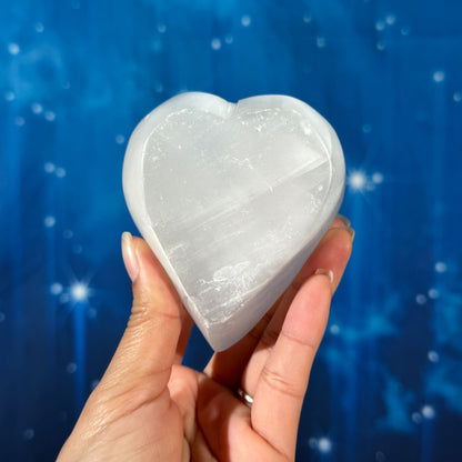 Satin Spar Bowl – Heart-shaped • 0.281 kg