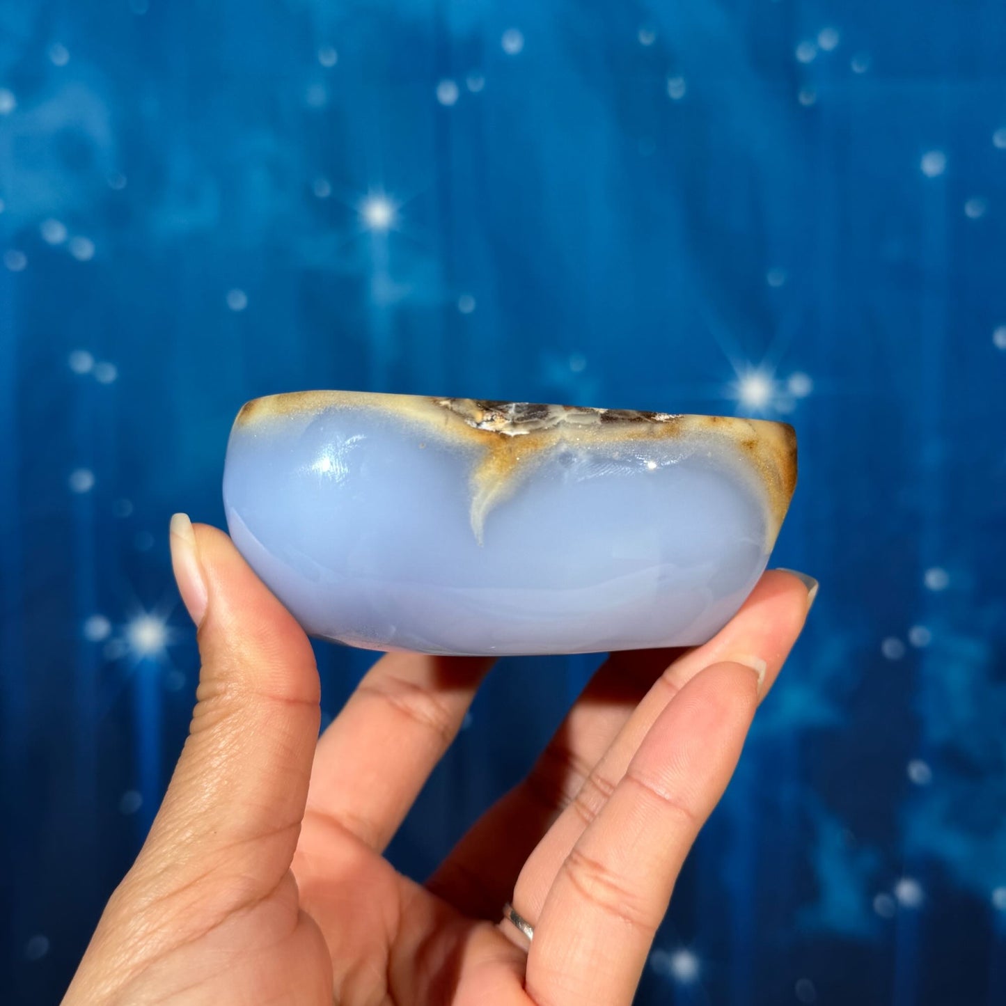 Blue Chalcedony Trinket Dish – 0.346 kg