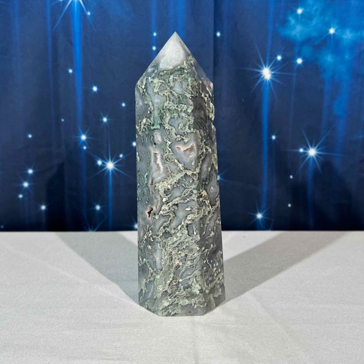 Moss Agate Druzy Tower – 1.089 kg