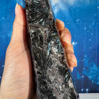 Arfvedsonite Tower – 0.731 kg