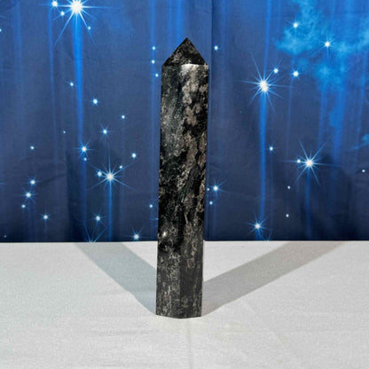 Arfvedsonite Tower – 0.763 kg