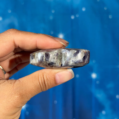 Iolite with Sunstone Heart – 0.065 kg