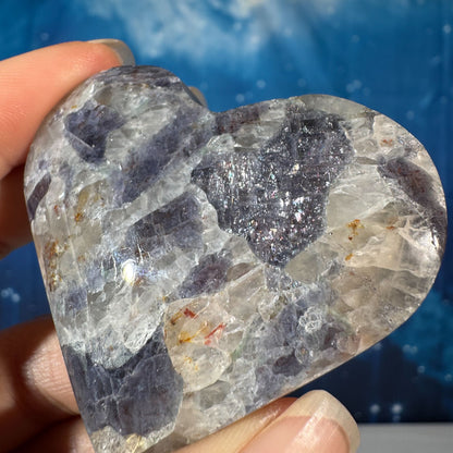 Iolite with Sunstone Heart – 0.068 kg