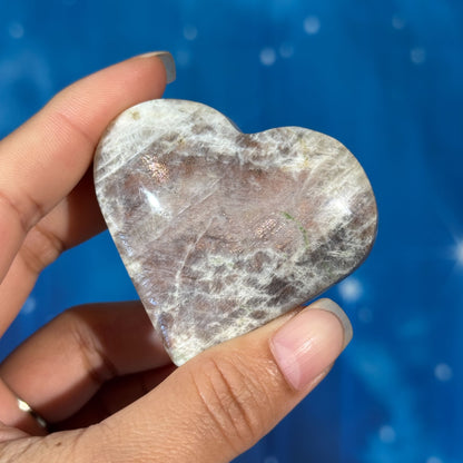 Moonstone with Sunstone Heart – Belomorite • 0.094 kg