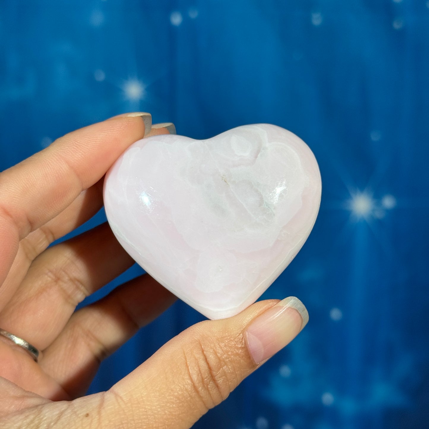 Pink Mangano Calcite Heart – 0.125 kg