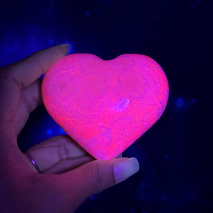 Pink Mangano Calcite Heart – 0.278 kg