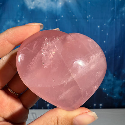 Rose Quartz Heart – 0.210 kg