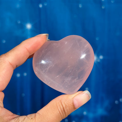 Rose Quartz Heart – 0.113 kg