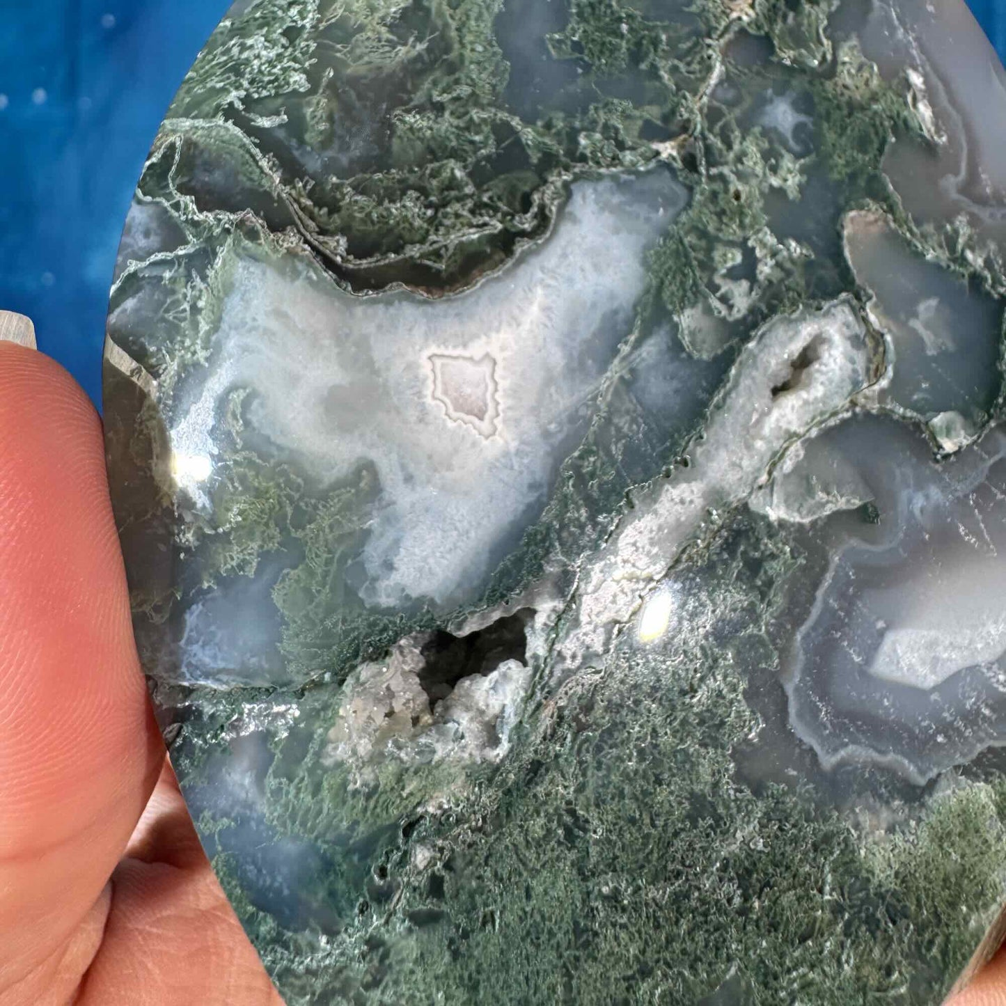 Moss Agate Free Form – 0.397 kg