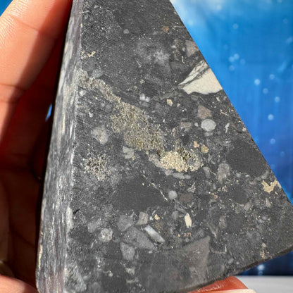 Mystery stone – 0.261 kg