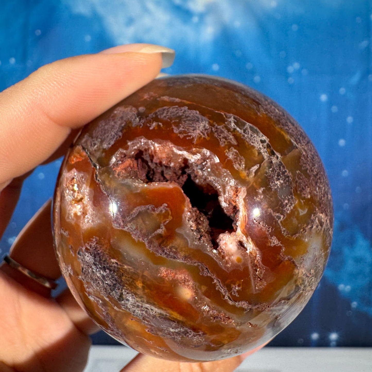 Carnelian Moss Agate Sphere – 0.283 kg