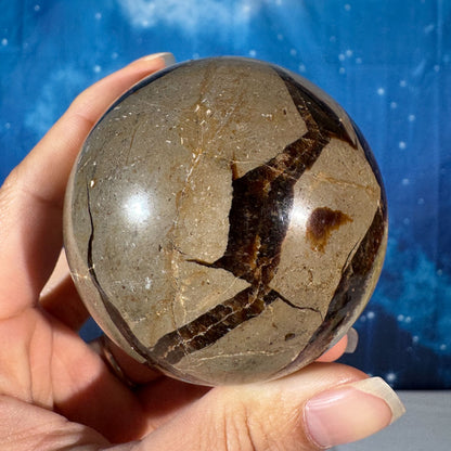 Septarian Sphere – UV-Reactive • 0.456 kg