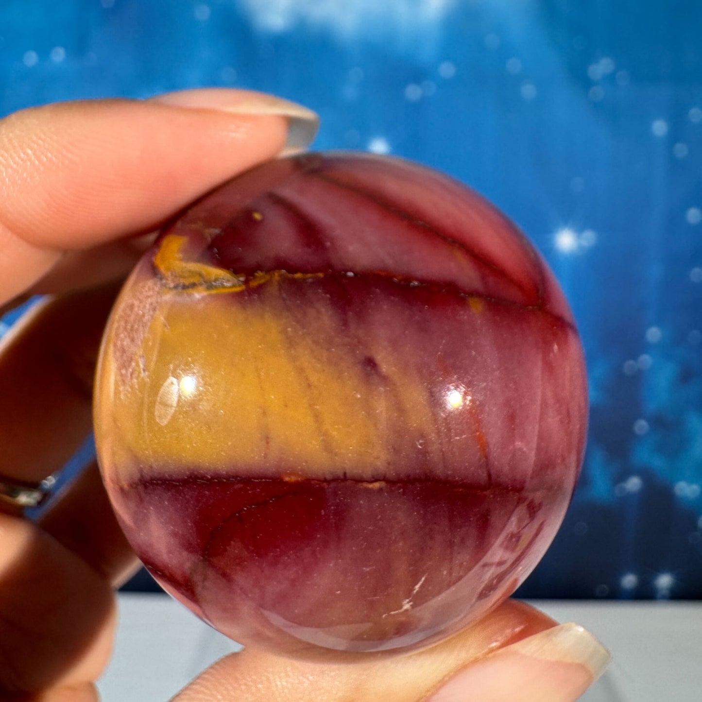 Mookaite Sphere – 0.119 kg