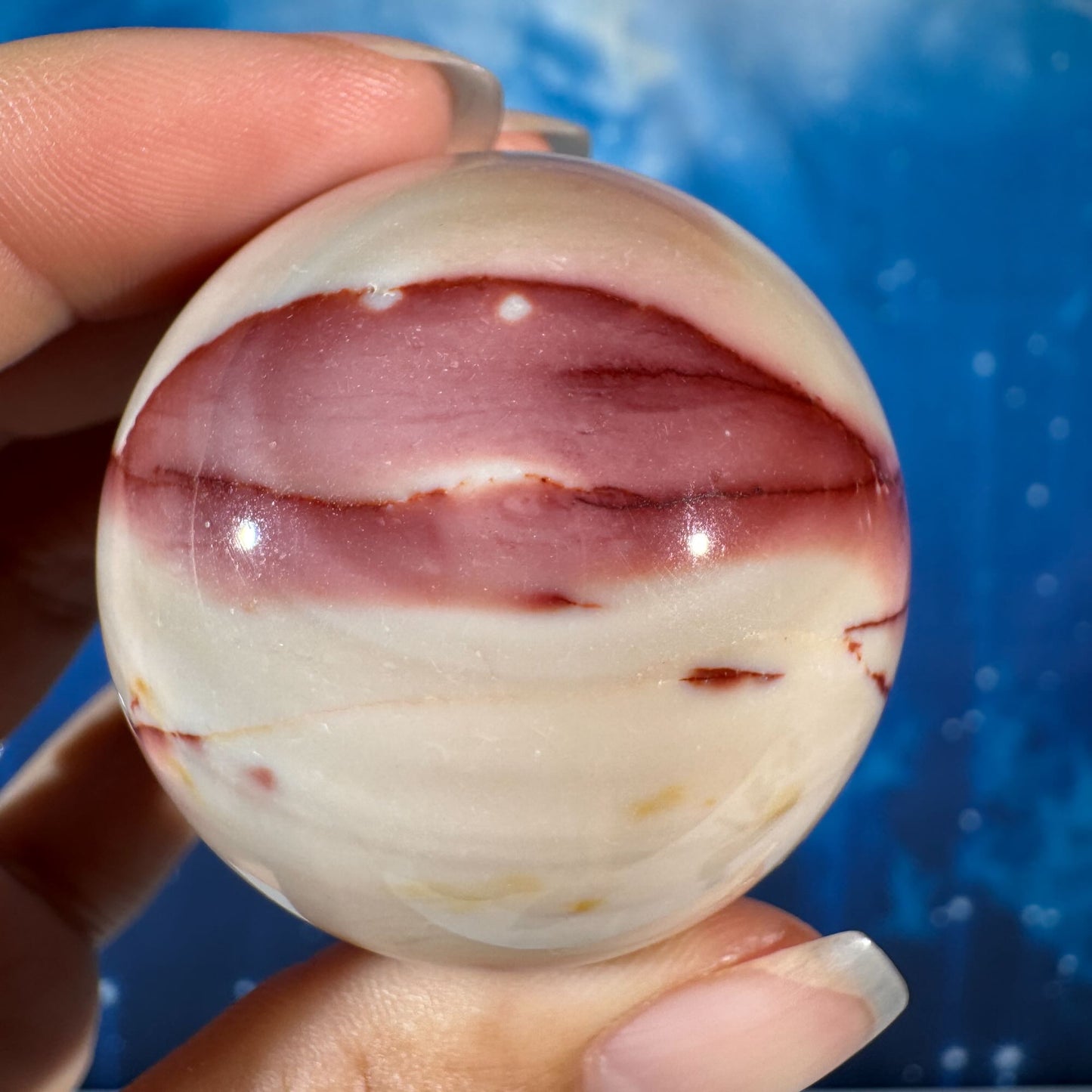 Mookaite Sphere – 0.113 kg