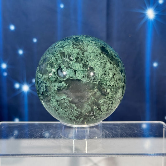 Moss Agate Sphere – 0.451 kg