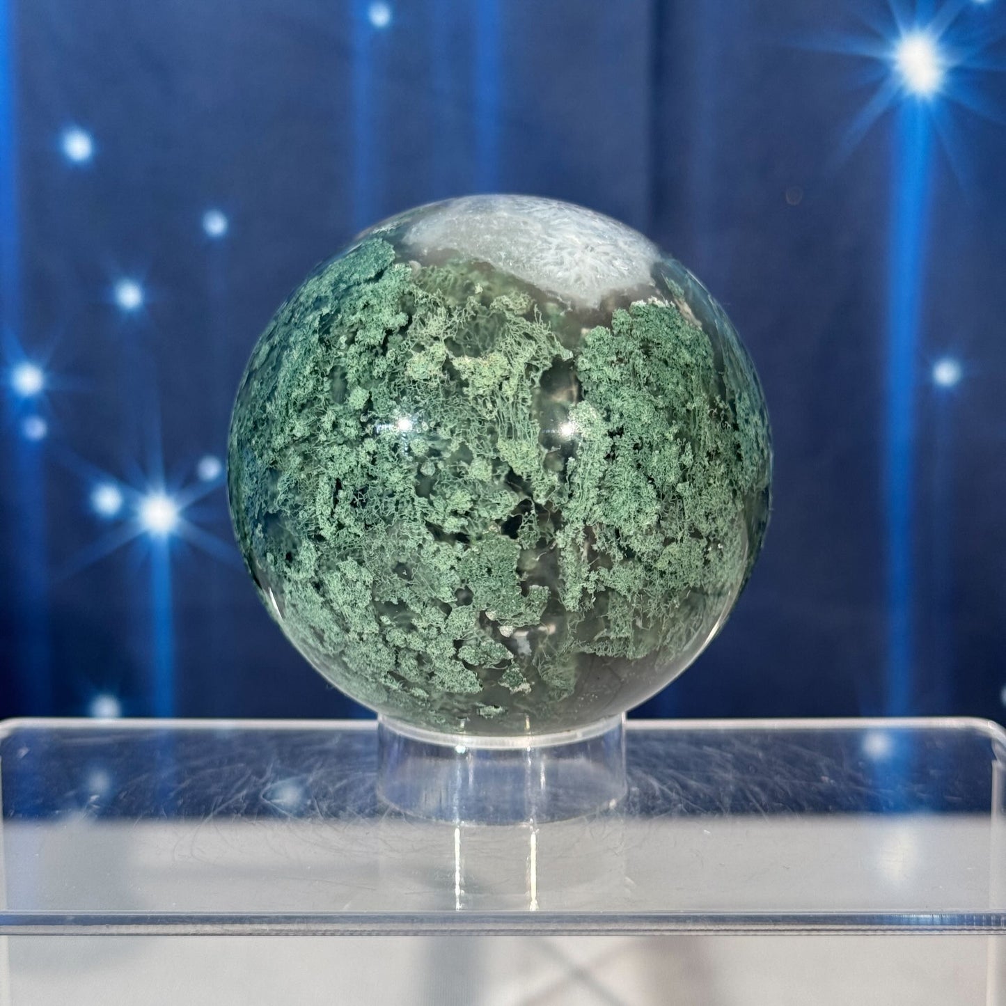 Moss Agate Sphere – 0.451 kg