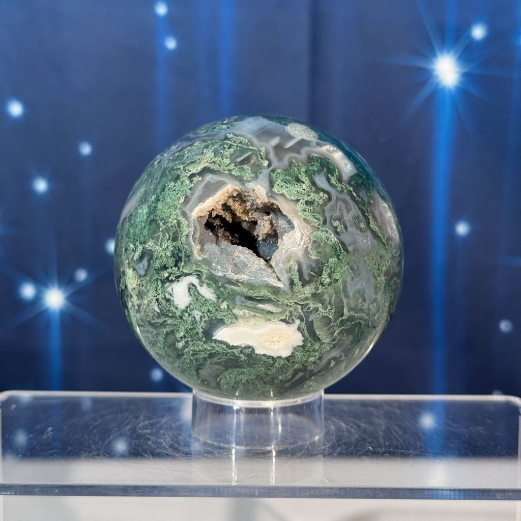 Moss Agate Sphere – 0.445 kg
