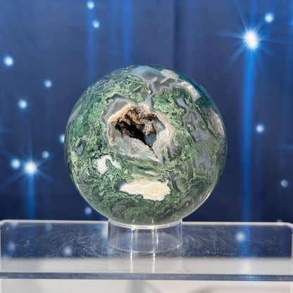 Moss Agate Sphere – 0.445 kg