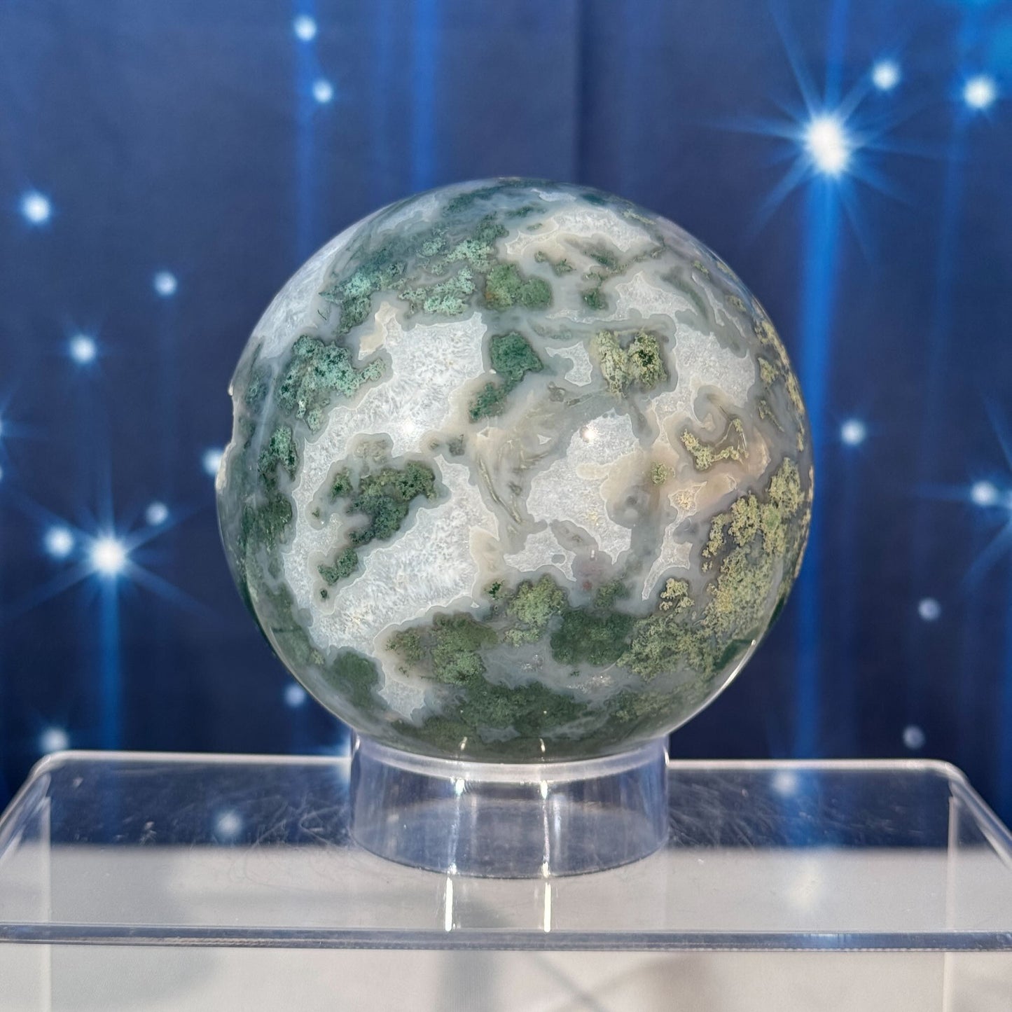 Moss Agate Sphere – 0.777 kg