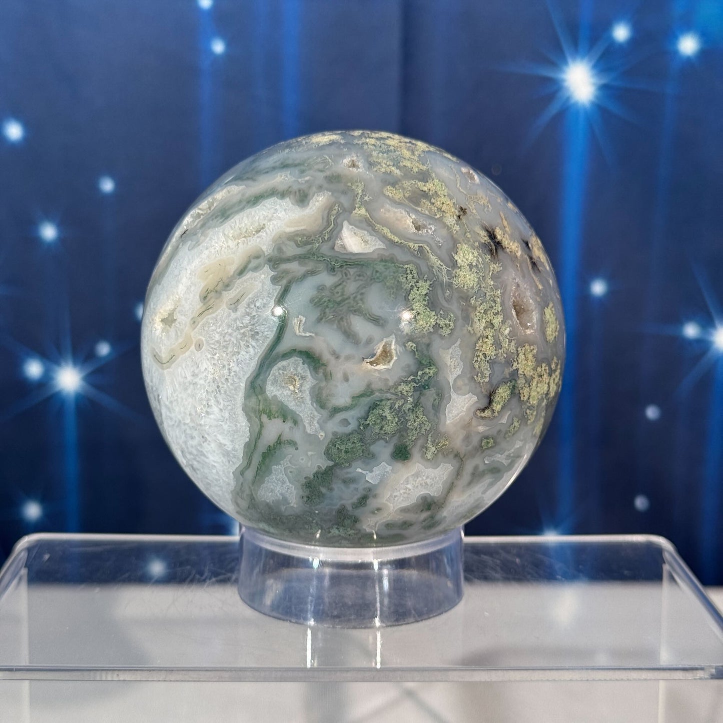 Moss Agate Sphere – 0.777 kg