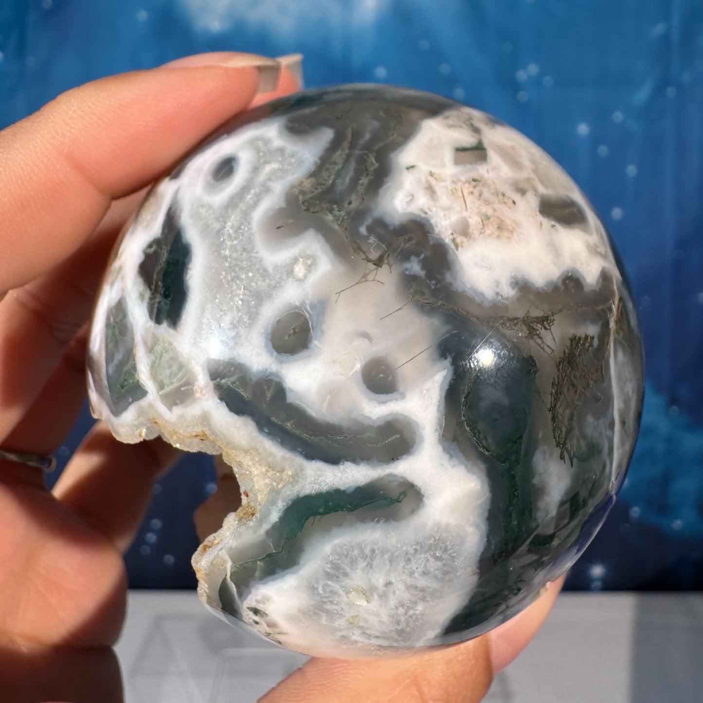 Moss Agate Sphere – 0.405 kg