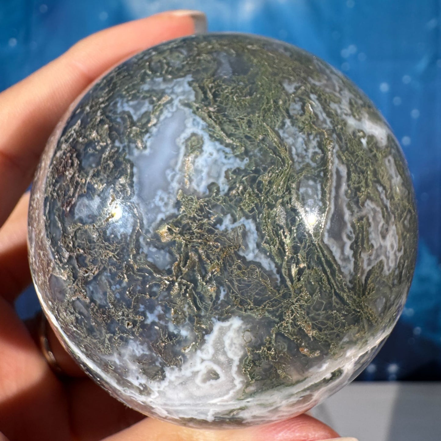 Moss Agate Sphere – 0.377 kg