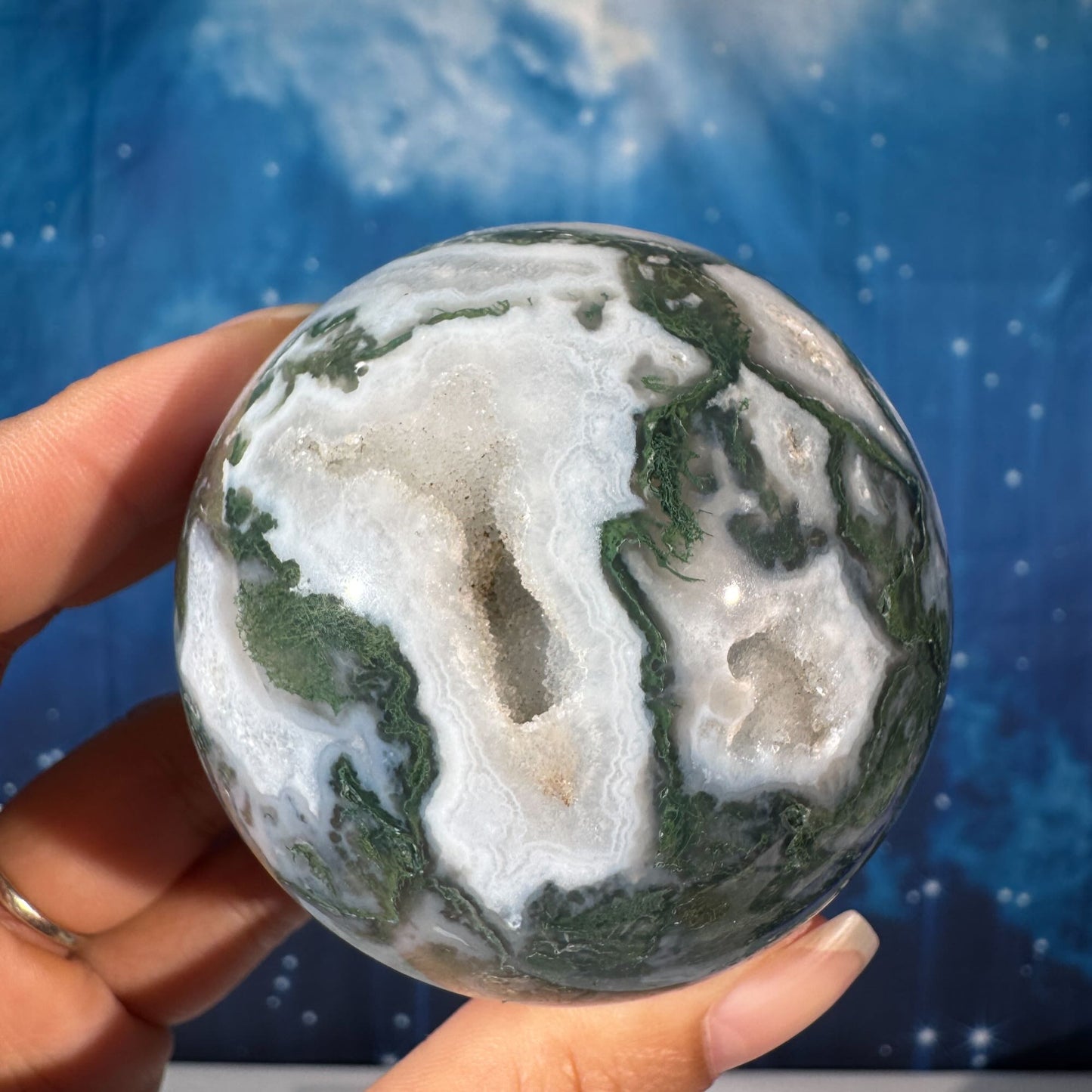 Moss Agate Sphere – 0.369 kg