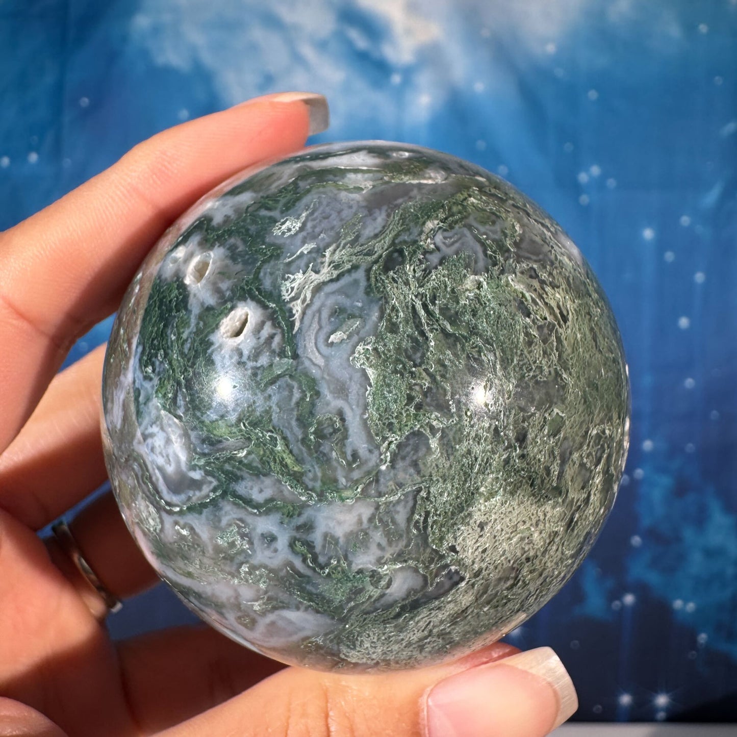 Moss Agate Sphere – 0.369 kg