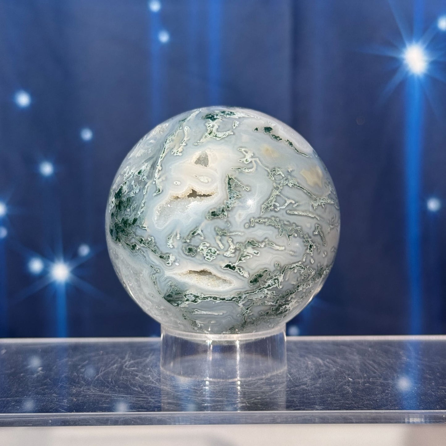 Moss Agate Sphere – 0.286 kg