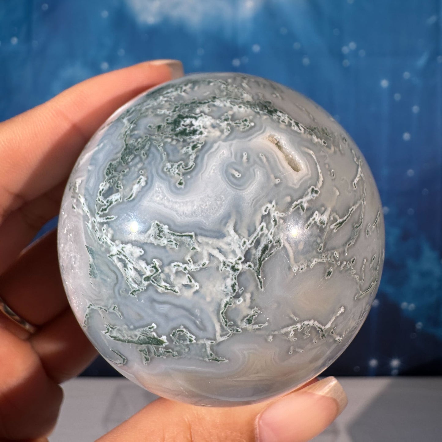 Moss Agate Sphere – 0.286 kg