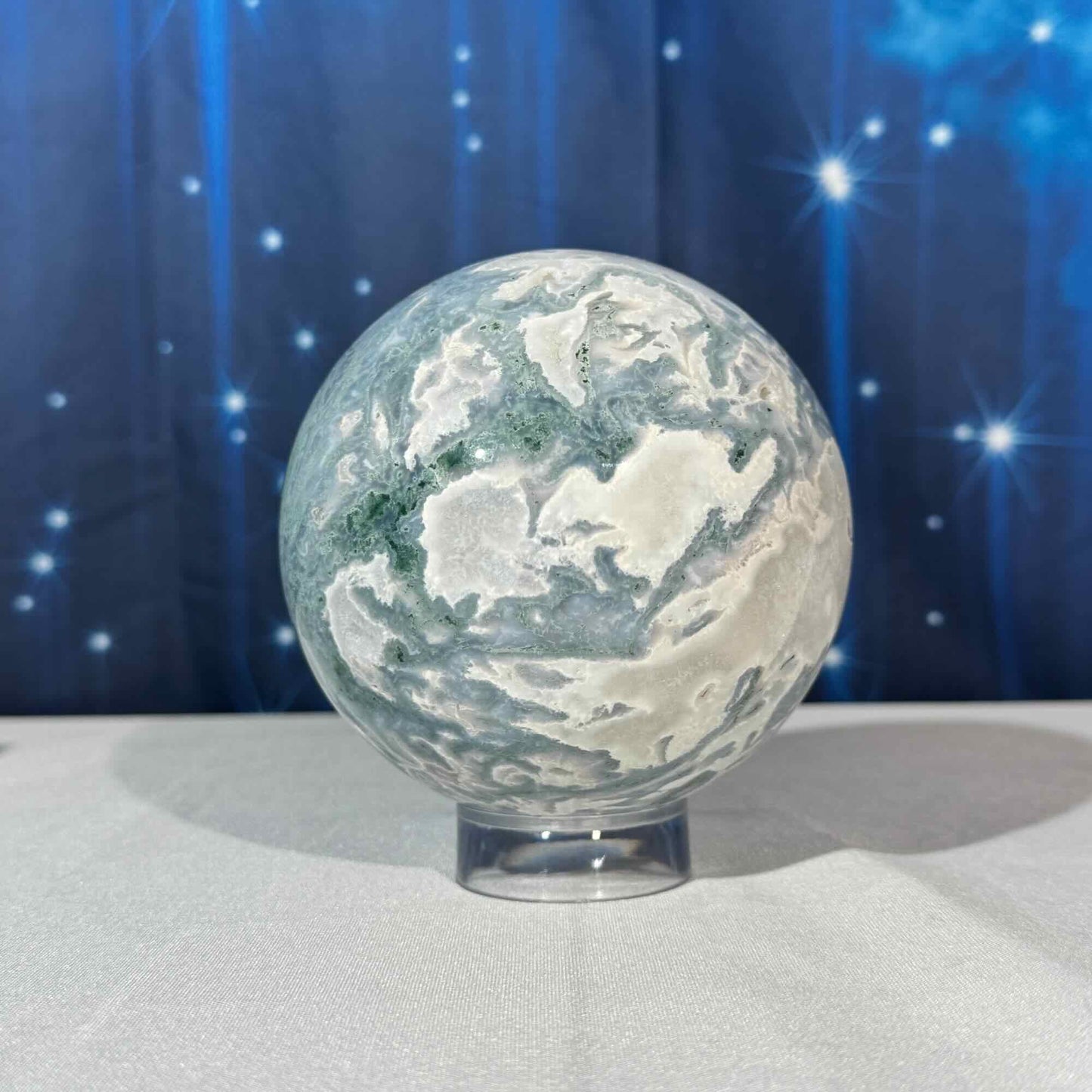 Moss Agate Sphere – 1.857 kg