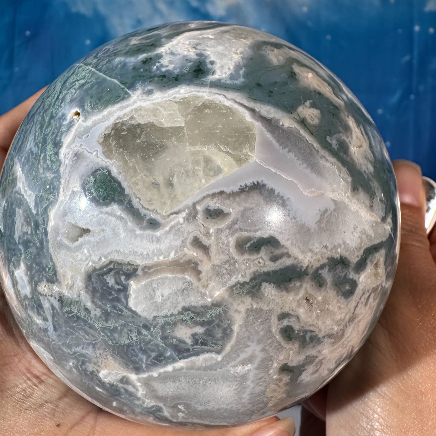 Moss Agate Sphere – 1.857 kg