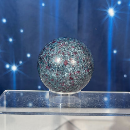 Ruby Kyanite Sphere – UV-Reactive • 0.371 kg