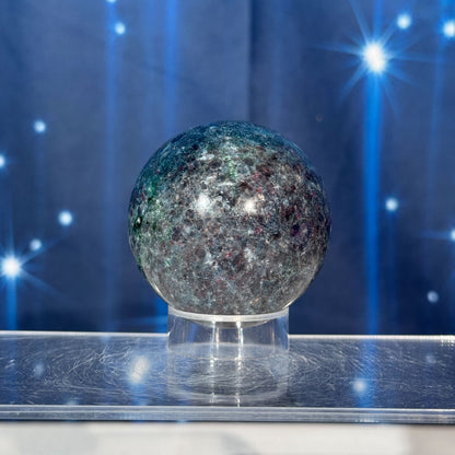 Ruby in Kyanite with Fuchsite Sphere – UV-Reactive • 0.306 kg
