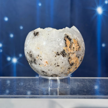 Agate Sphere with Quartz Druze – 0.153 kg
